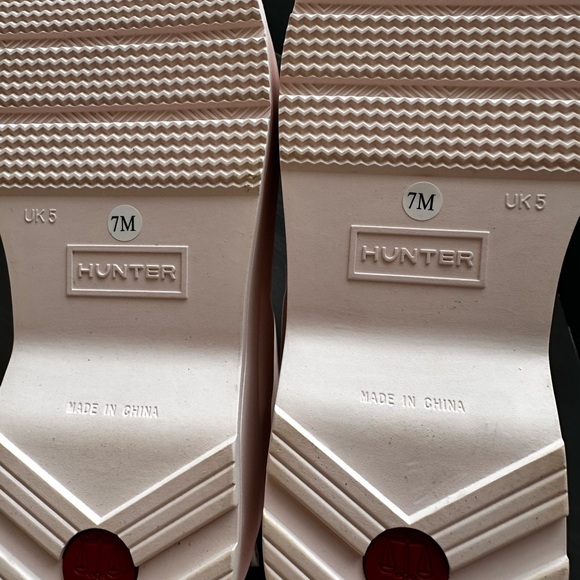 Women’s Hunter Loveshack Fancy Floral Rain Boots - Sz7 - Picture 5 of 5